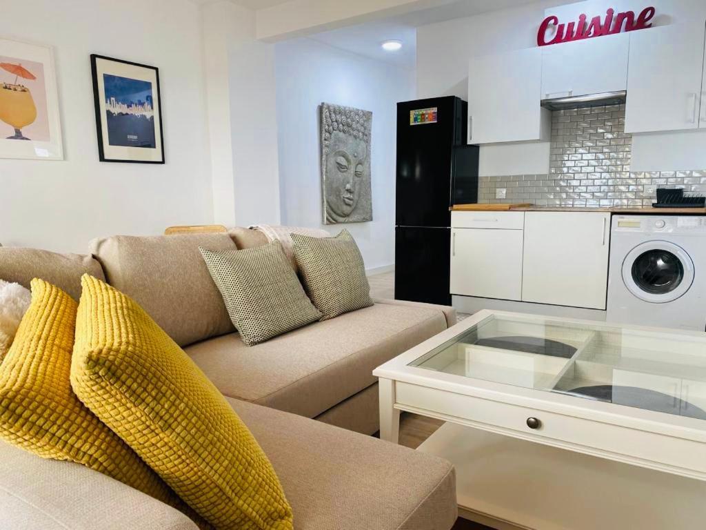 Apartamentos Carr Benidorm Eksteriør bilde